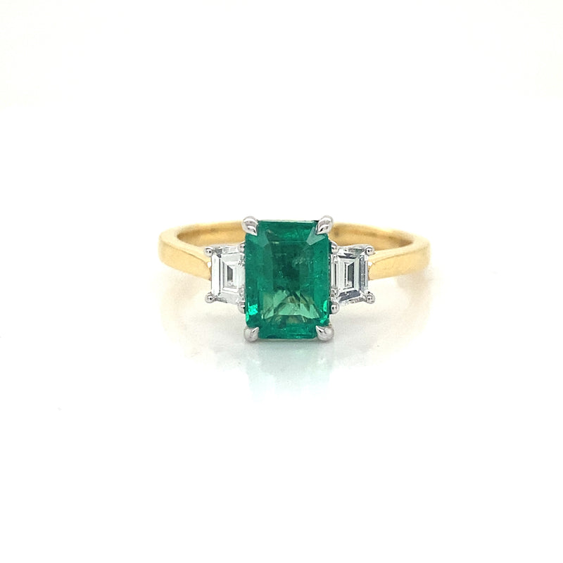 Emerald & Diamond 3 Stone